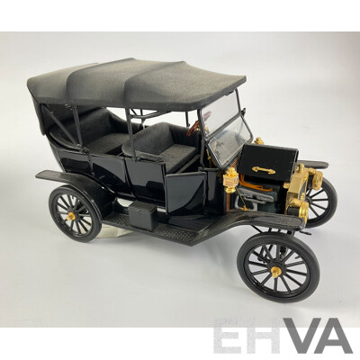Franklin Mint Precision Models Diecast 1913 Model T Ford - 1:16 Scale
