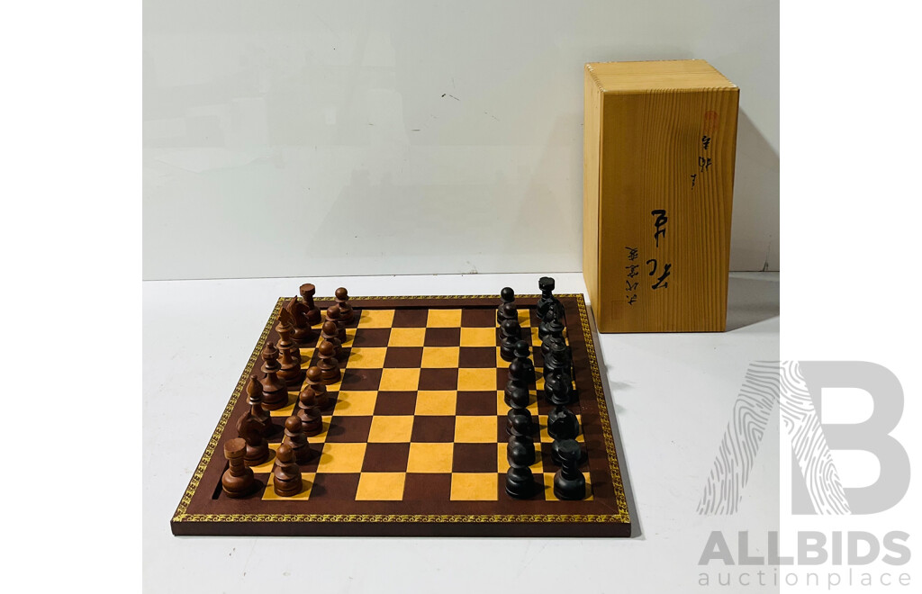 Good Quality Chess Set with Very Nice Board and Box