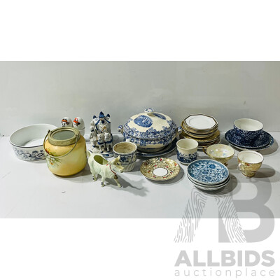 Collection Vintage and Other Porcelain Including Copeland Spode Blue and White Lidded Turrren