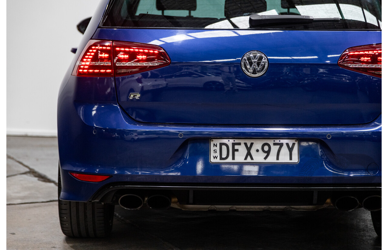 06/2016 Volkswagen Golf R AWD AU MY17 5D Hatchback Blue 2.0L