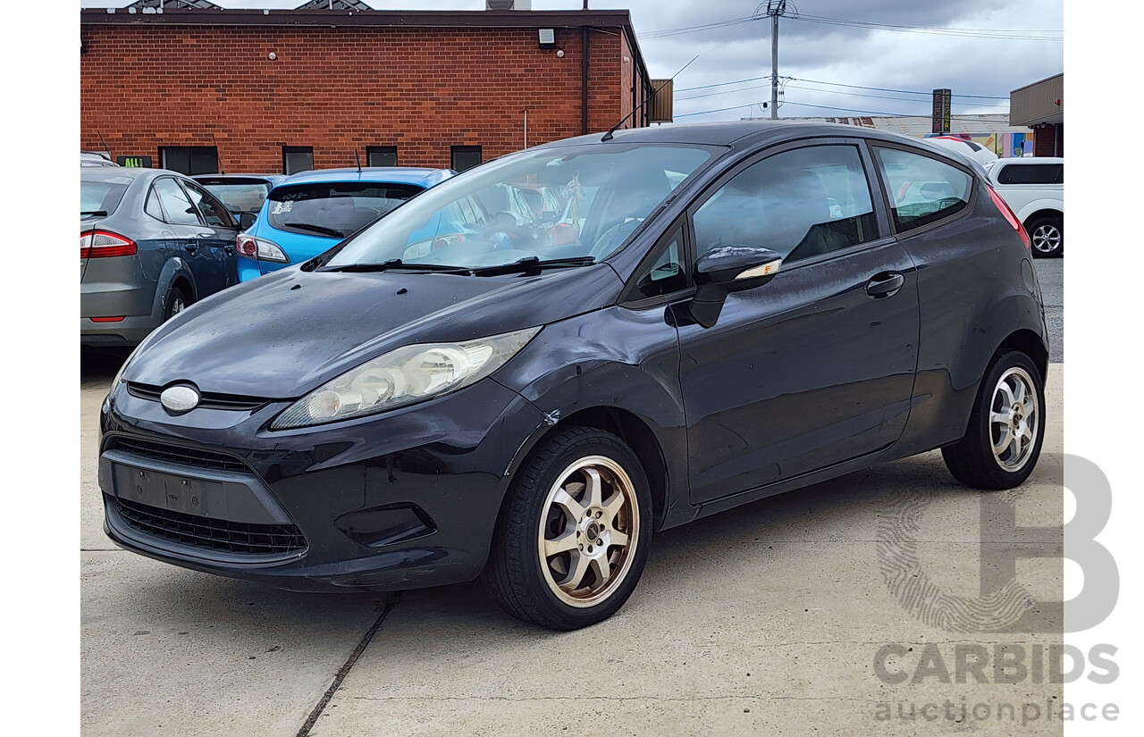 5/2010 Ford Fiesta CL WS 3d Hatchback Black 1.6L