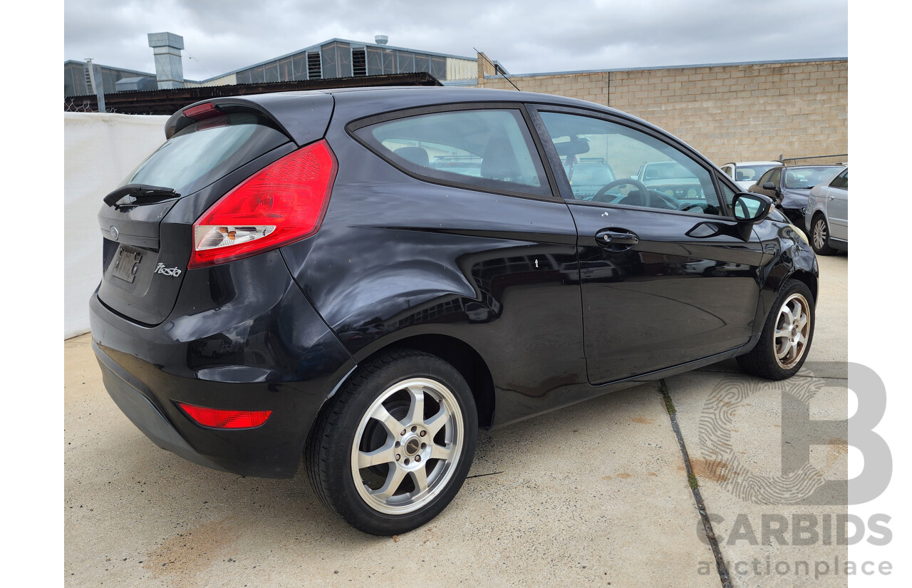 5/2010 Ford Fiesta CL WS 3d Hatchback Black 1.6L