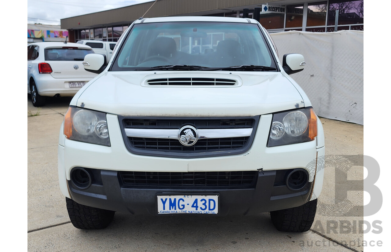 8/2010 Holden Colorado LX (4x4) RC MY10 Crew Cab P/Up White 3.0L