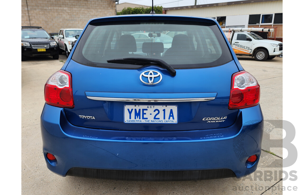 12/2011 Toyota Corolla Ascent Sport ZRE152R MY11 5d Hatchback Blue 1.8L