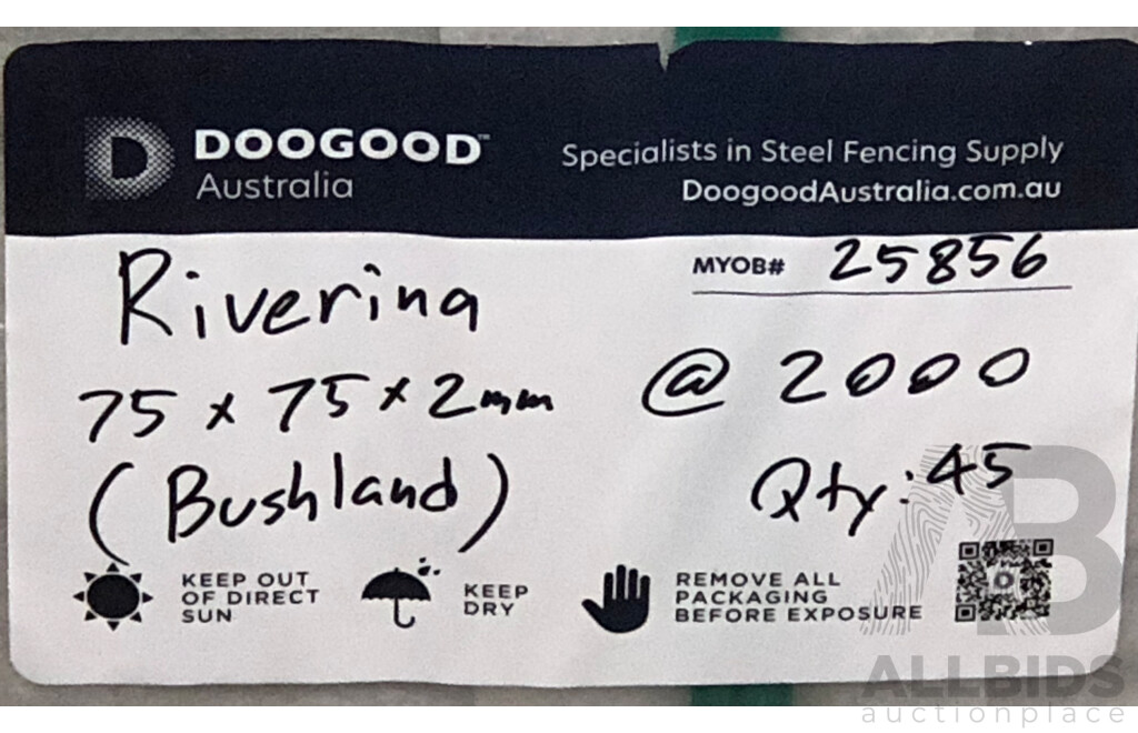 Doogood Riverina 2000mm SHS Steel Fence Posts Lot of 50 - with 29 End Caps - New