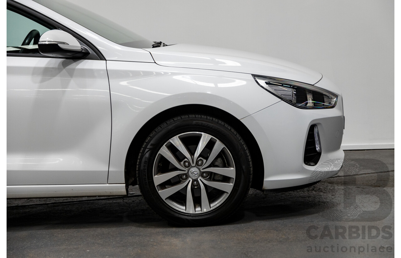  Hyundai I30 ACTIVE FWD PD 4D Hatchback Silver Or Chrome 2.0L