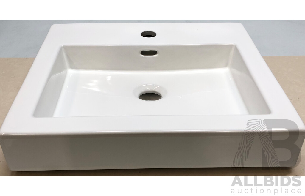 Forme Blade 750mm Wall Hung Vanity(Light Ash) with Artificial Stone Top(Sandy Beach) and White Basin - Brand New - ORP $1400.00