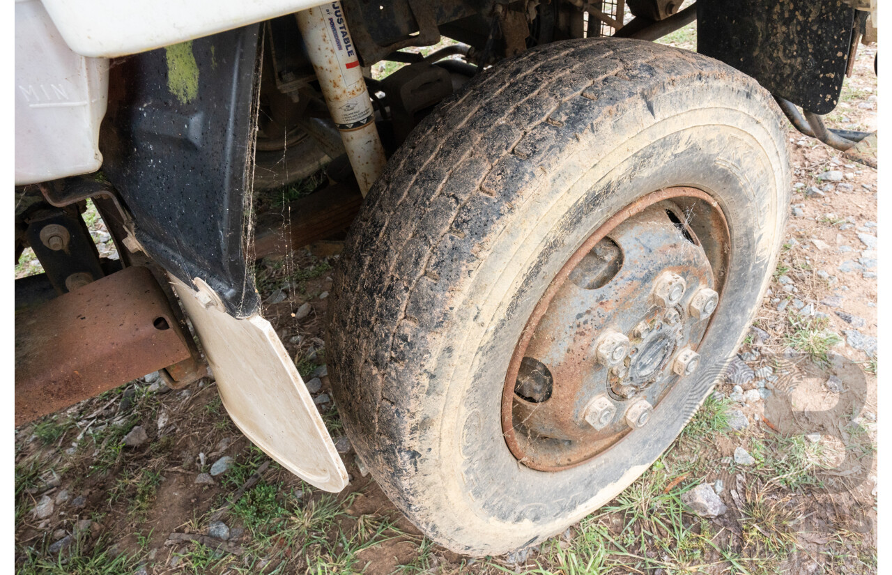 09/2003 Isuzu NPS300 (4x4) 2d Cab Chassis Turbo Diesel 4.8L