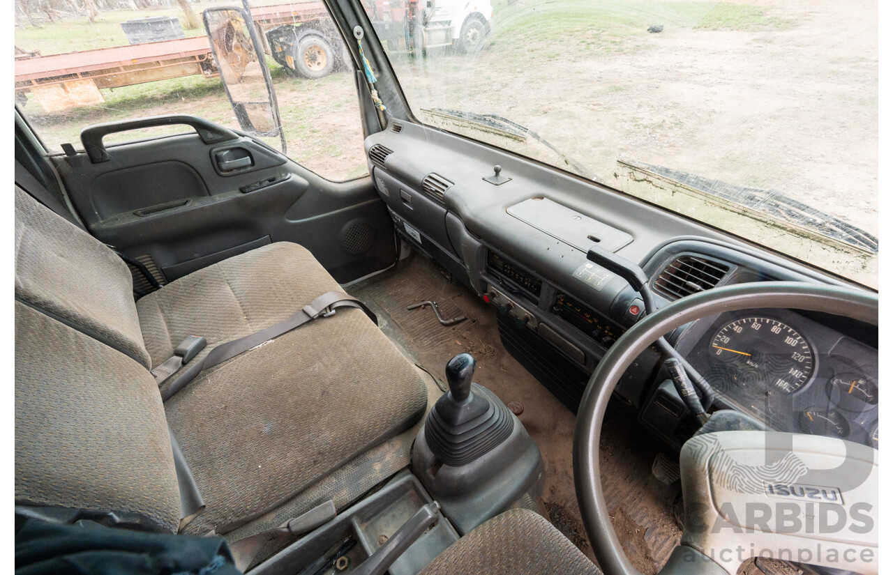 09/2003 Isuzu NPS300 (4x4) 2d Cab Chassis Turbo Diesel 4.8L