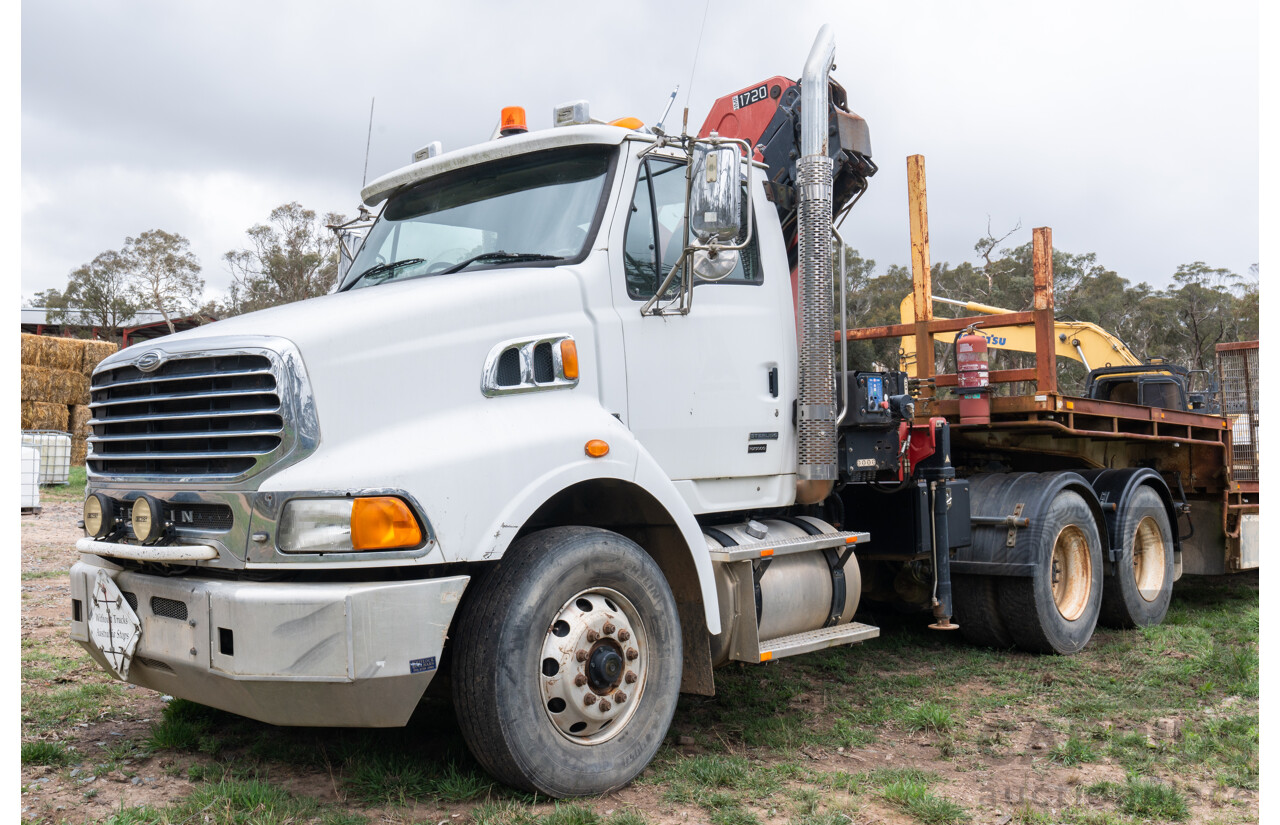 10/2009 Sterling HX9500 L-Series 6x4 with HMF 5300 Hiab 2d Cab Chassis Prime Mover Turbo Diesel 15.2L