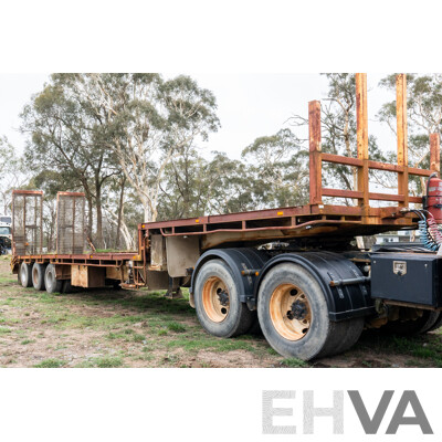 01/1983 Drake STHCRS Tri-Axle Low Loader Float Trailer