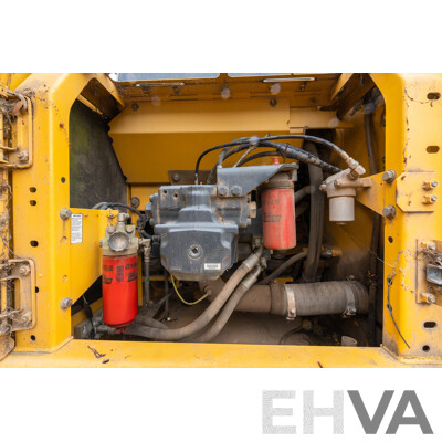 08/2007 PC 220 LC-8 Komatsu Hydraulic 180HP 6.7L Turbo Diesel Excavator