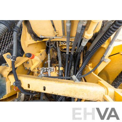 08/2007 PC 220 LC-8 Komatsu Hydraulic 180HP 6.7L Turbo Diesel Excavator