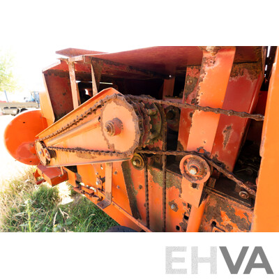New Holland Hayliner 317, Hay Baler