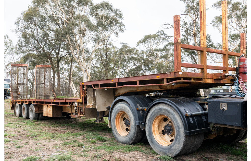 01/1983 Drake STHCRS Tri-Axle Low Loader Float Trailer