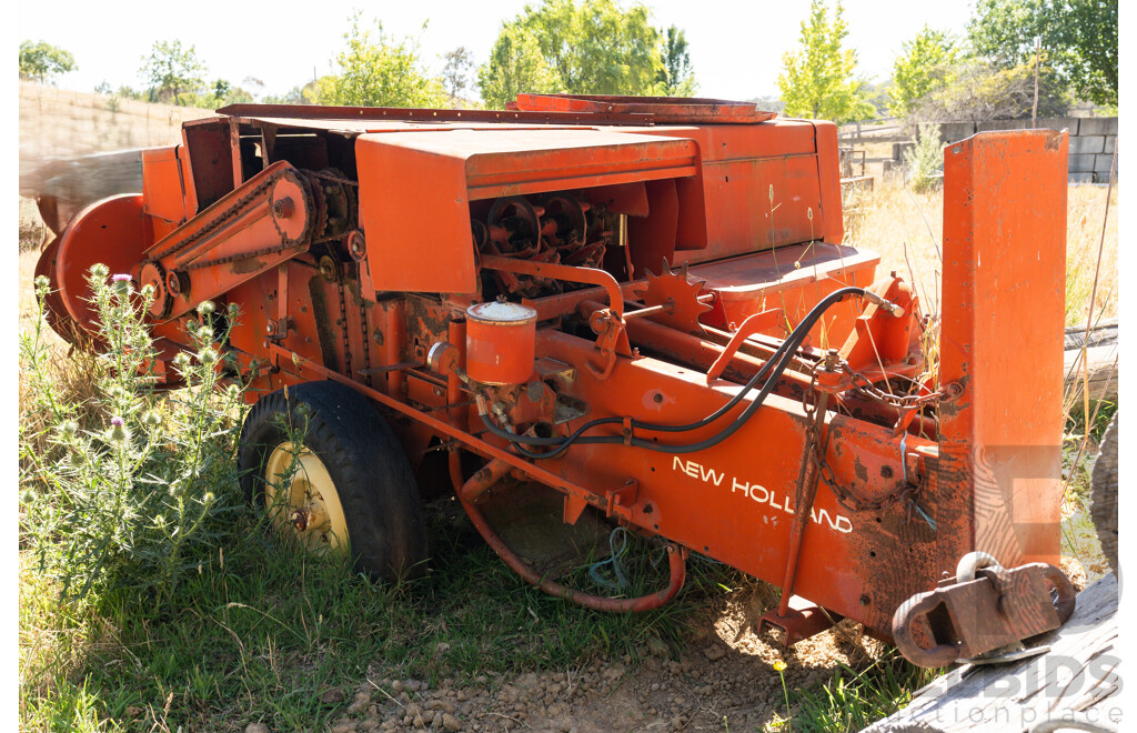 New Holland Hayliner 317, Hay Baler