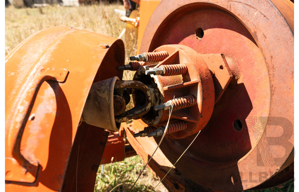 New Holland Hayliner 317, Hay Baler