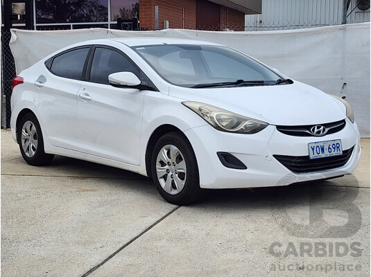 11/2012 Hyundai Elantra Active MD 4d Sedan White 1.8L