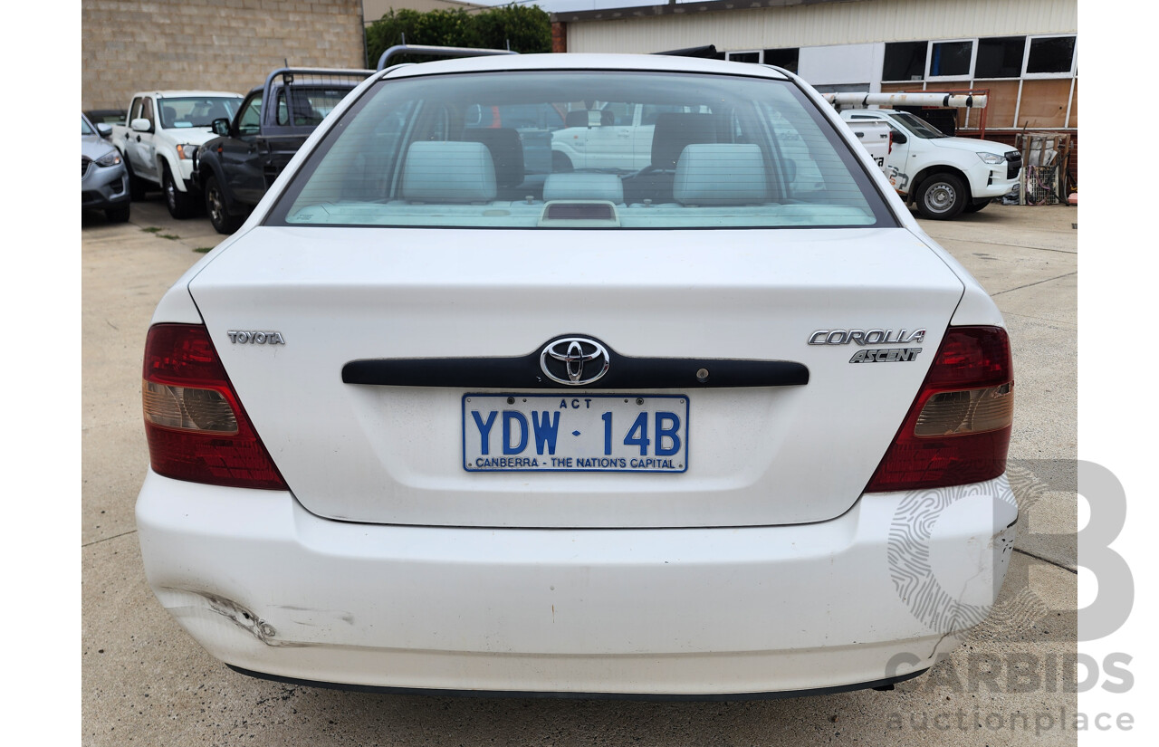 4/2003 Toyota Corolla Ascent ZZE122R 4d Sedan White 1.8L