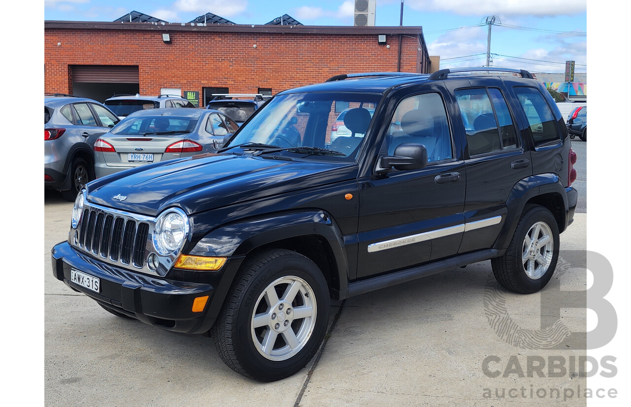 12/2005 Jeep Cherokee Limited (4x4) KJ MY05 UPGRADE 4d Wagon Black 2.8L