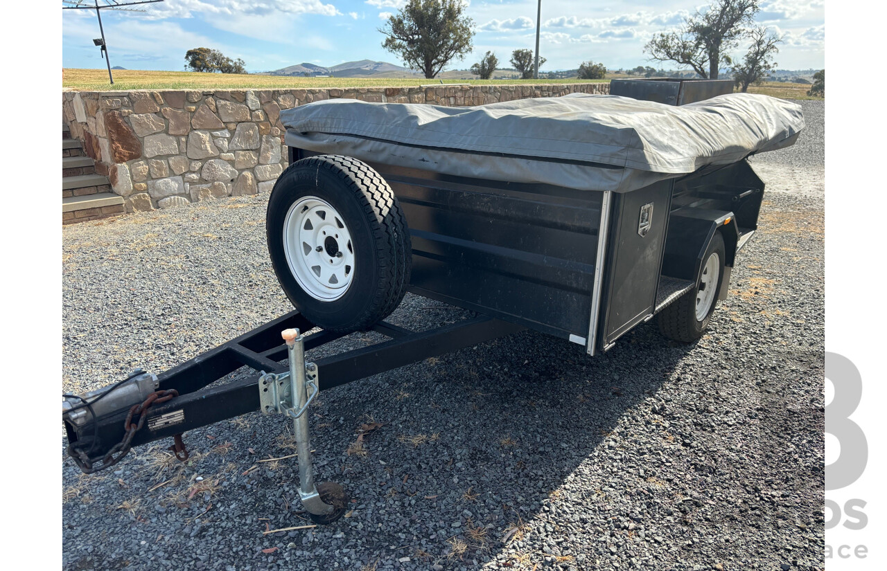 1/2010 Bell Canvas Australia Tent Top Camping Trailer