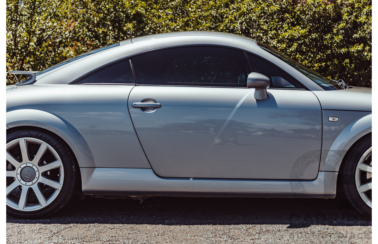 10/1999 Audi TT Quattro (AWD) 2d Coupe Metallic Silver Turbo 1.8L