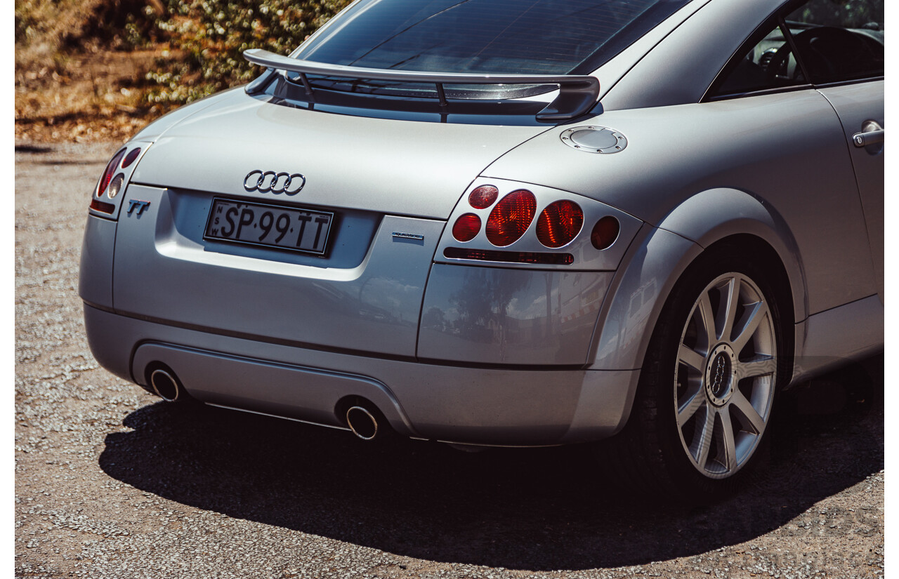 10/1999 Audi TT Quattro (AWD) 2d Coupe Metallic Silver Turbo 1.8L