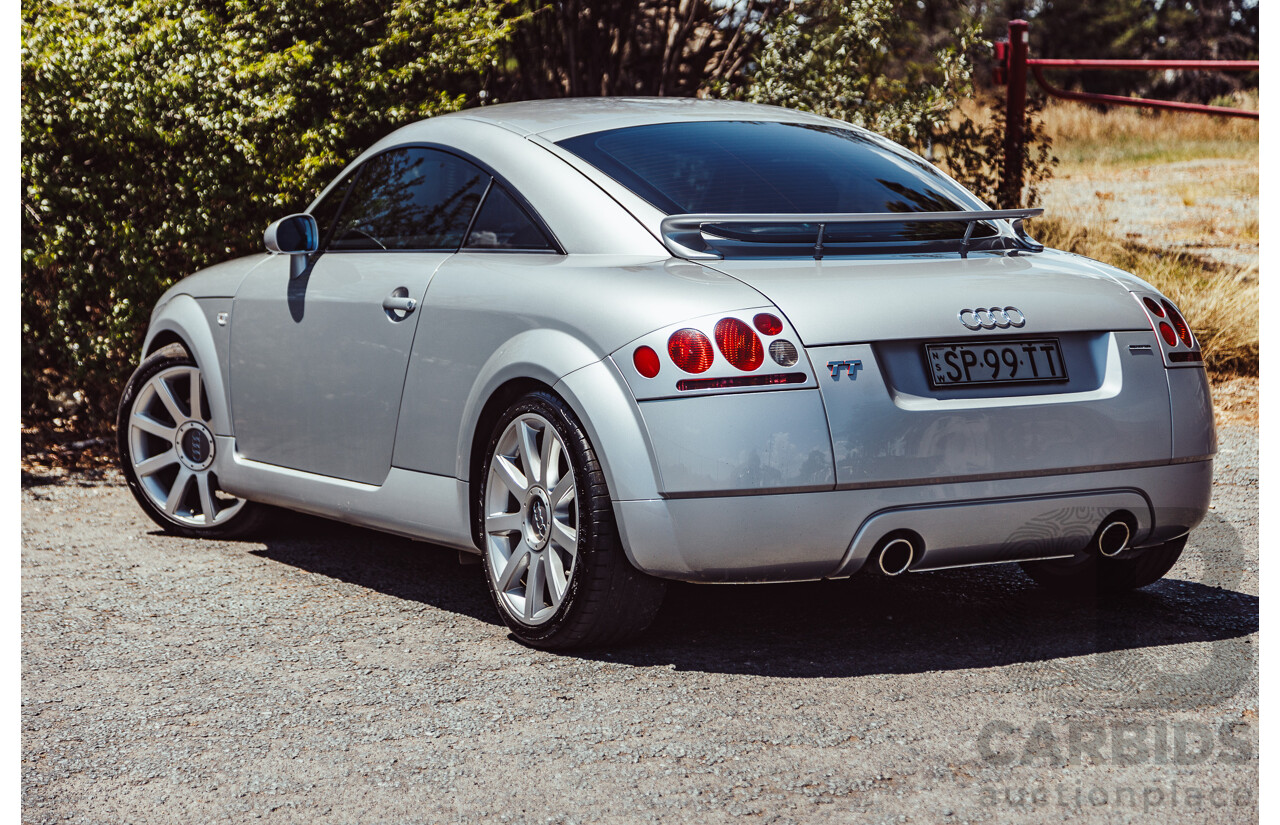 10/1999 Audi TT Quattro (AWD) 2d Coupe Metallic Silver Turbo 1.8L