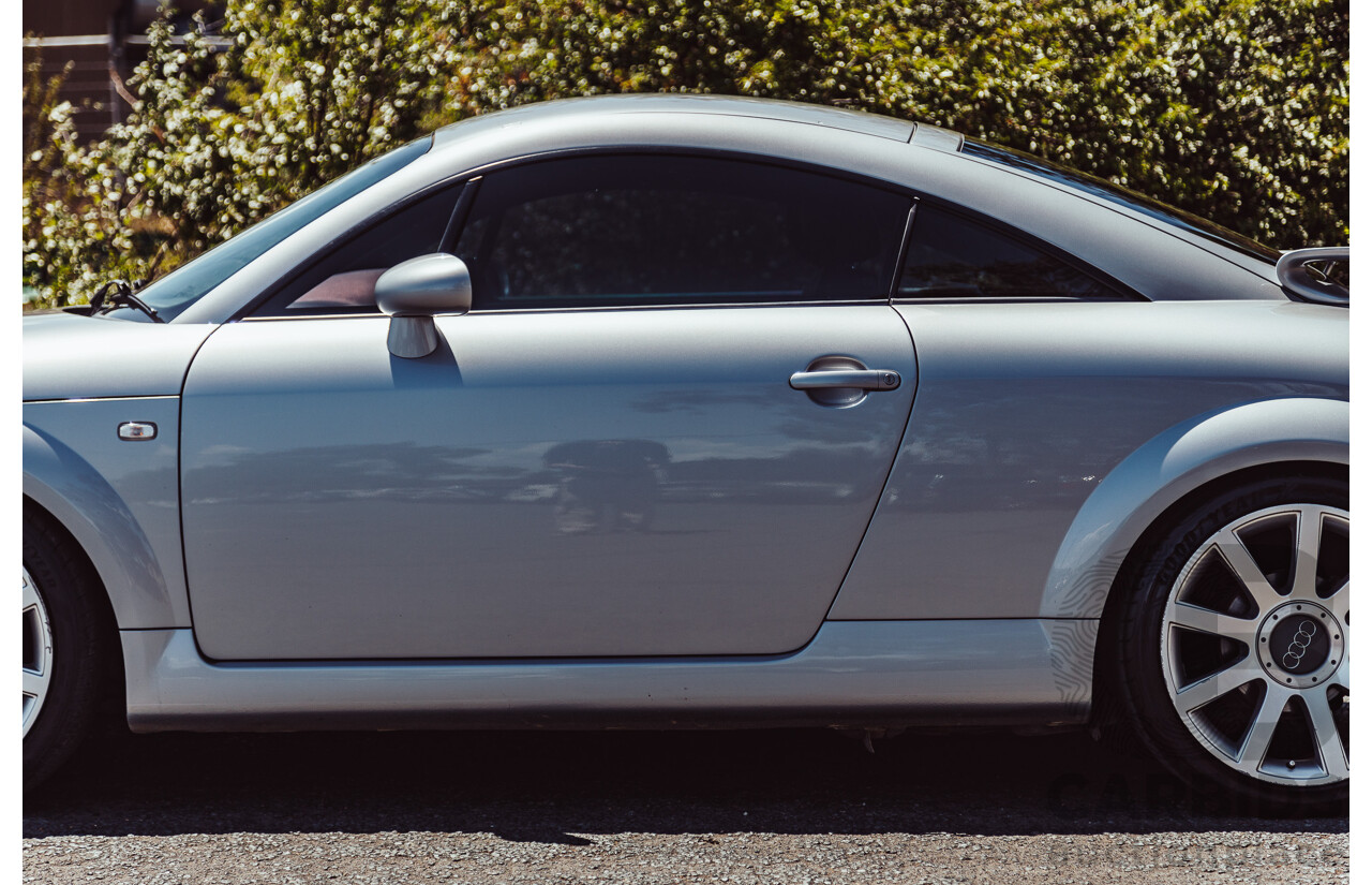 10/1999 Audi TT Quattro (AWD) 2d Coupe Metallic Silver Turbo 1.8L