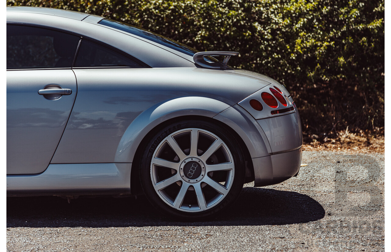 10/1999 Audi TT Quattro (AWD) 2d Coupe Metallic Silver Turbo 1.8L