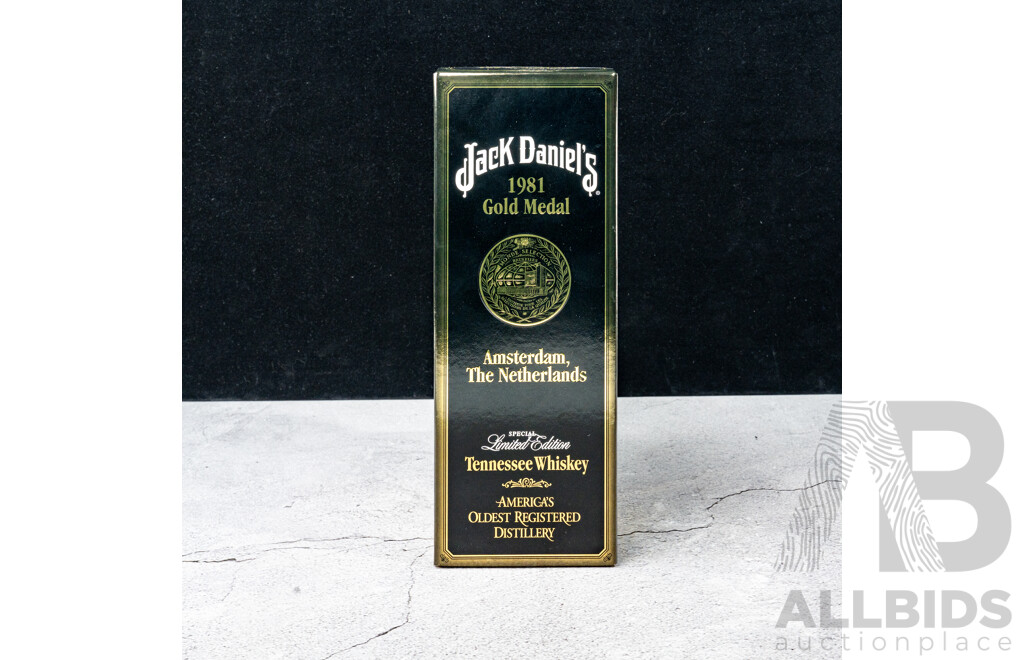 Boxed Jack Daniel’s 1981 Amsterdam, the Netherlands Gold Medal Tennessee Whiskey