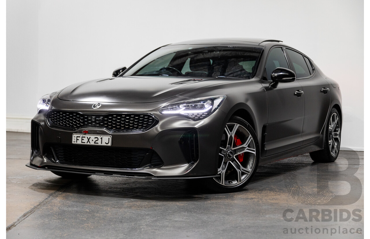 01/2018 Kia Stinger GT CK MY18 (344) 4d Sedan Hichroma Red Metallic (Grey Wrap) Twin Turbo 3.3L