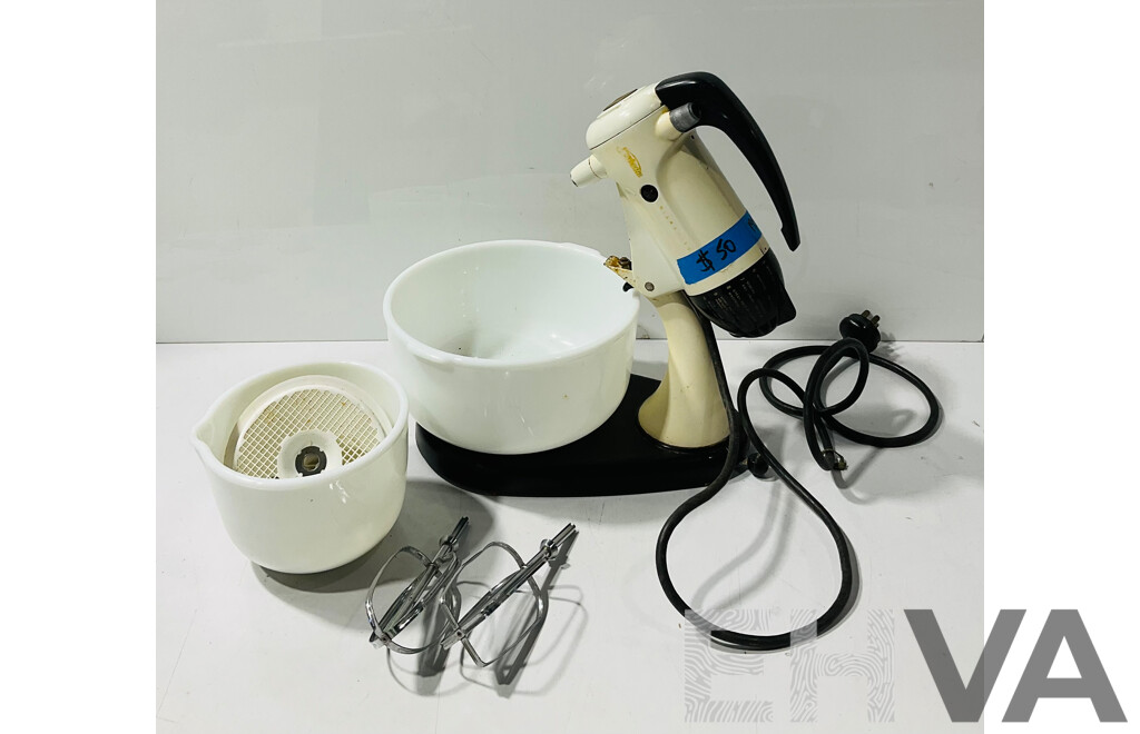 Vintage Australian Sunbeam Mixmaster with Two Glass Bowls and Beater Attachments