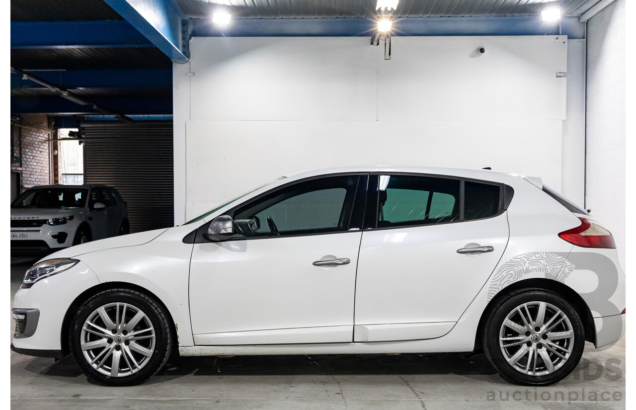 12/2014 Renault Megane Gt-Line B95 MY14 5d Hatchback Pearl White Metallic Turbo 1.2L