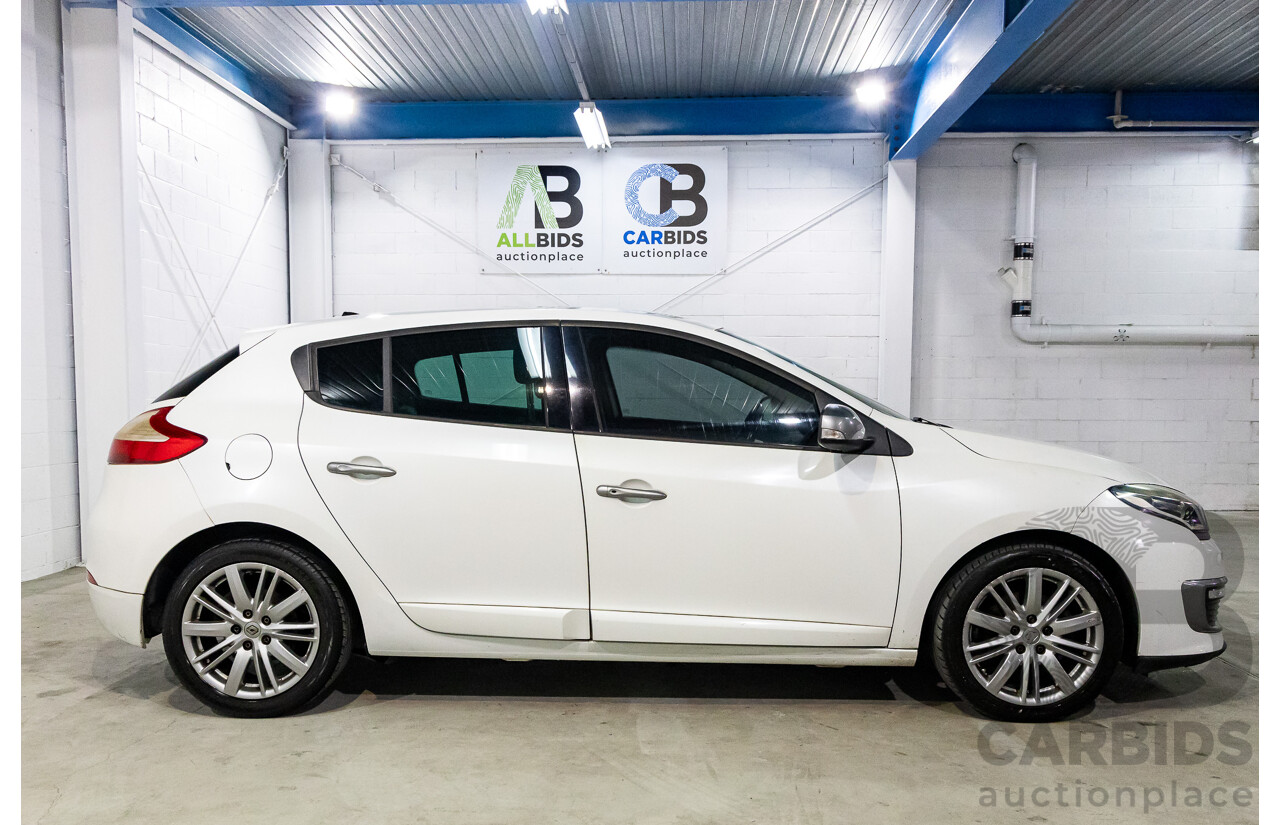 12/2014 Renault Megane Gt-Line B95 MY14 5d Hatchback Pearl White Metallic Turbo 1.2L