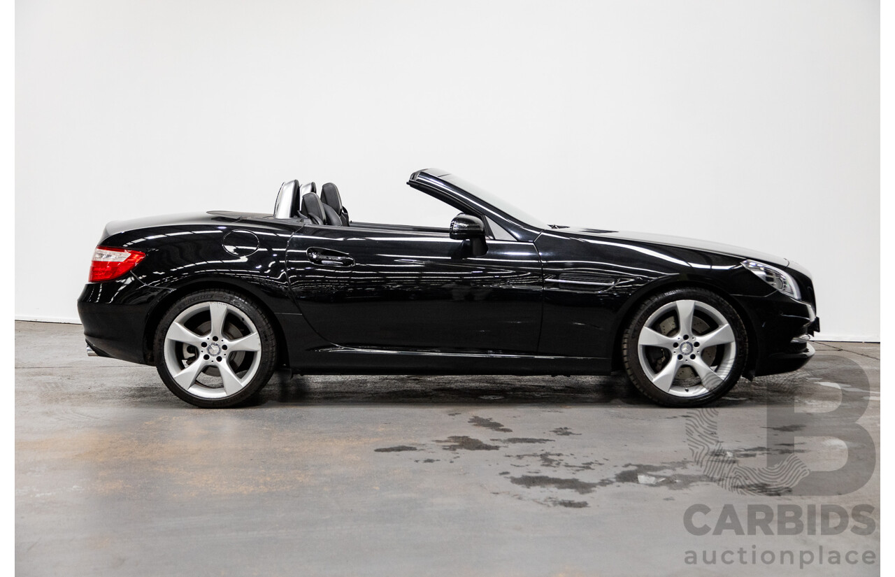 2/2013 Mercedes Benz SLK 350 R172 MY14 2d Convertible Obsidian Black Metallic V6 3.5L