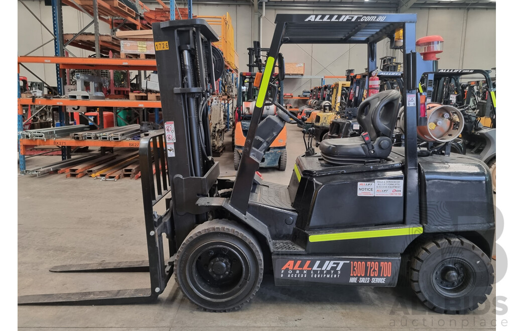 Hyster H3.00DX (T) 3.0 Tonne LPG Forklift- 4.5m TSU