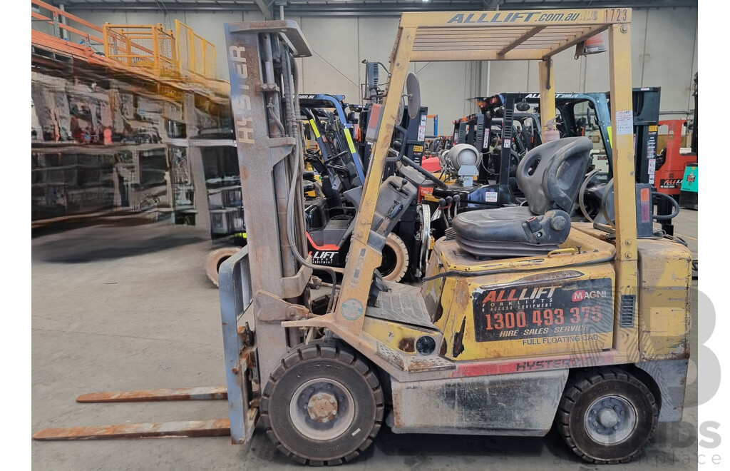 2004 Hyster H2.00SBX 2.0 Tonne LPG Forklift 4.5m FSV