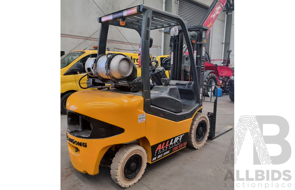 2016 Luigong CLG2025 ALH494 2.5 Tonne LPG Forklift 4.7m FSV