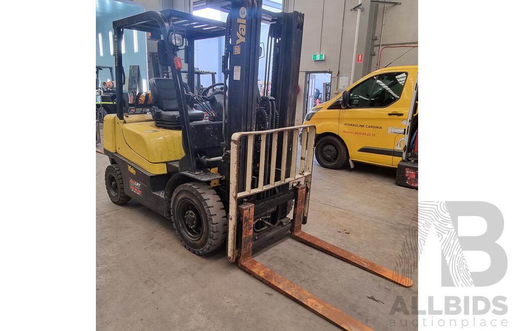 2006 Yale GLP25RK Veracitor 25 2.5 Tonne LPG Forklift 4.3m FSV Container Mast