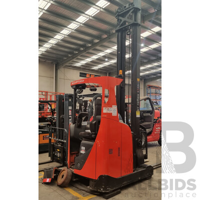 2009 1.6t BT RRE160 10.5m FSV Reach Forklift