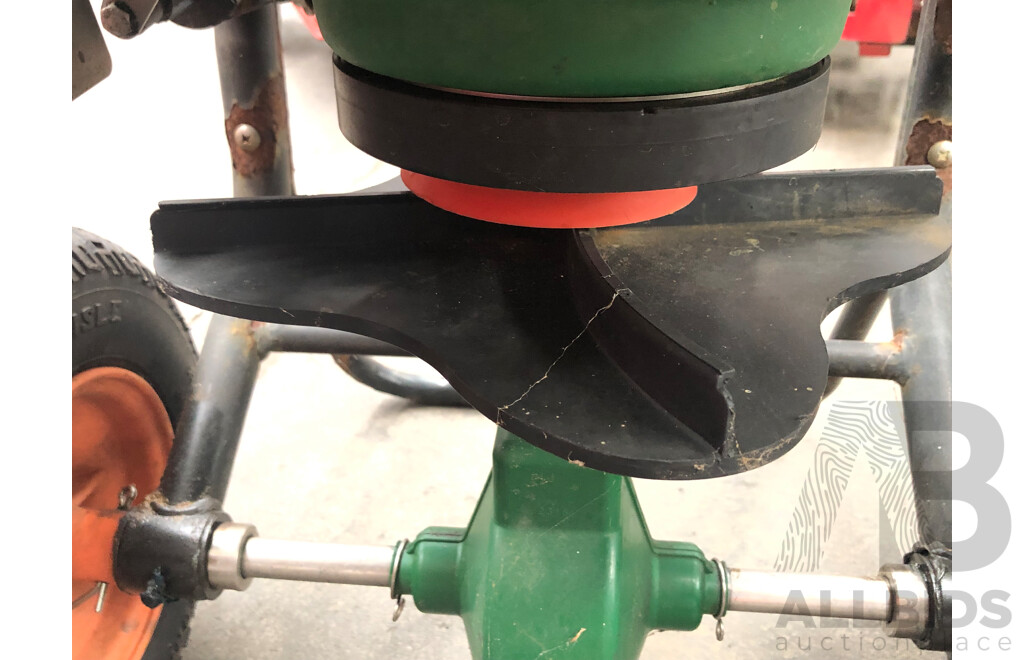 Scotts AccuPro 2000 Fertilizer Spreader