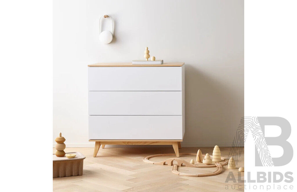 DESIGN KIDS Aura Dresser - White / Natural - ORP $699 - Brand New