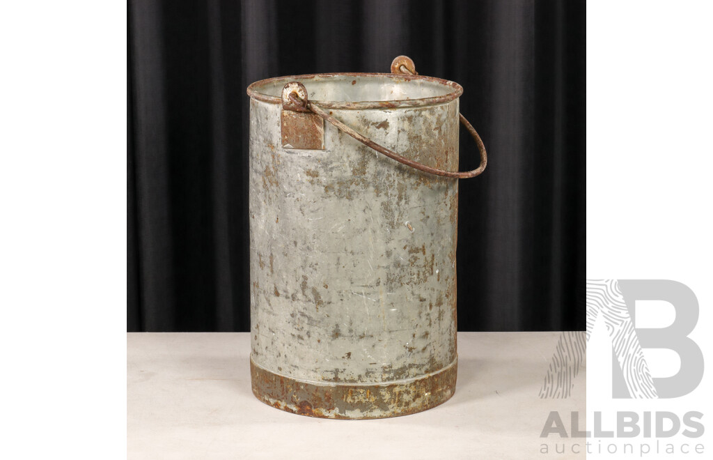Vintage Galvanised Milk Bucket with Swing Handle