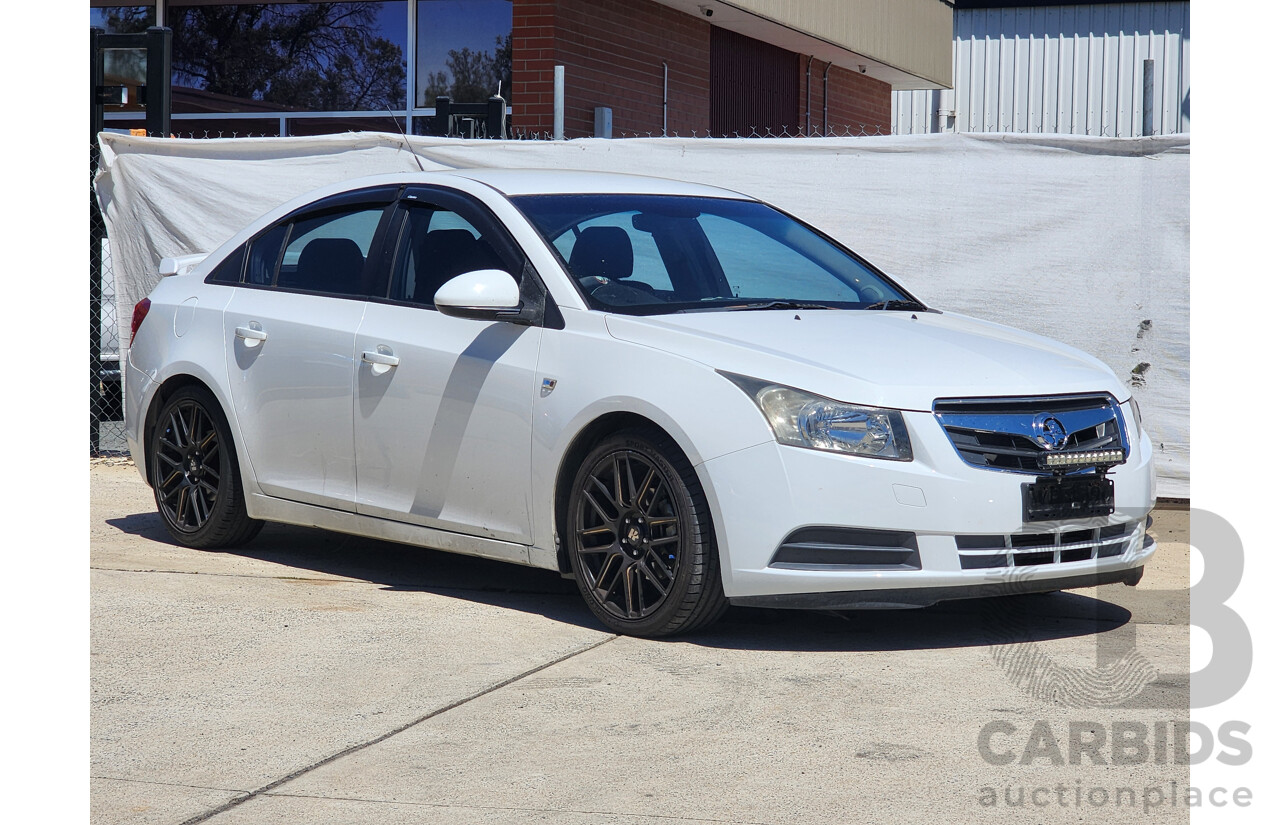 5/2010 Holden Cruze CD JG 4d Sedan White 1.8L