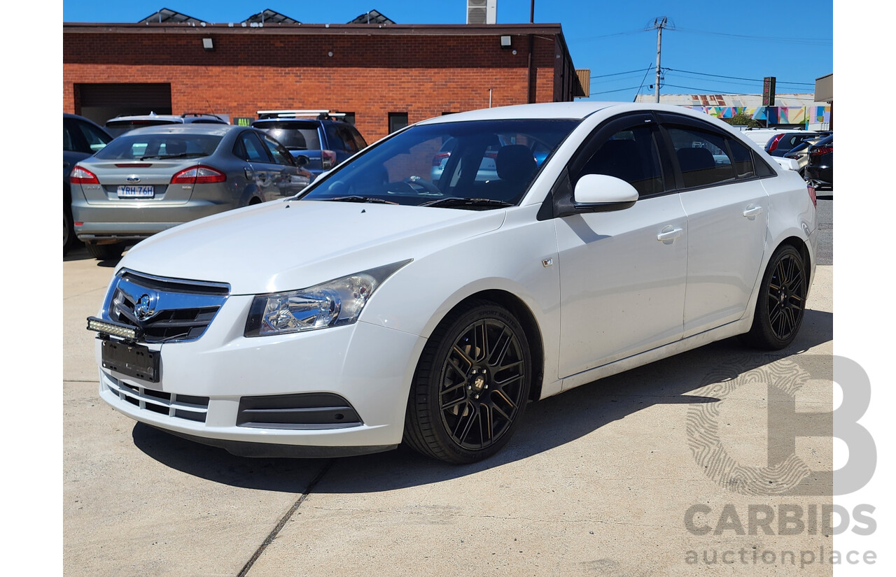 5/2010 Holden Cruze CD JG 4d Sedan White 1.8L