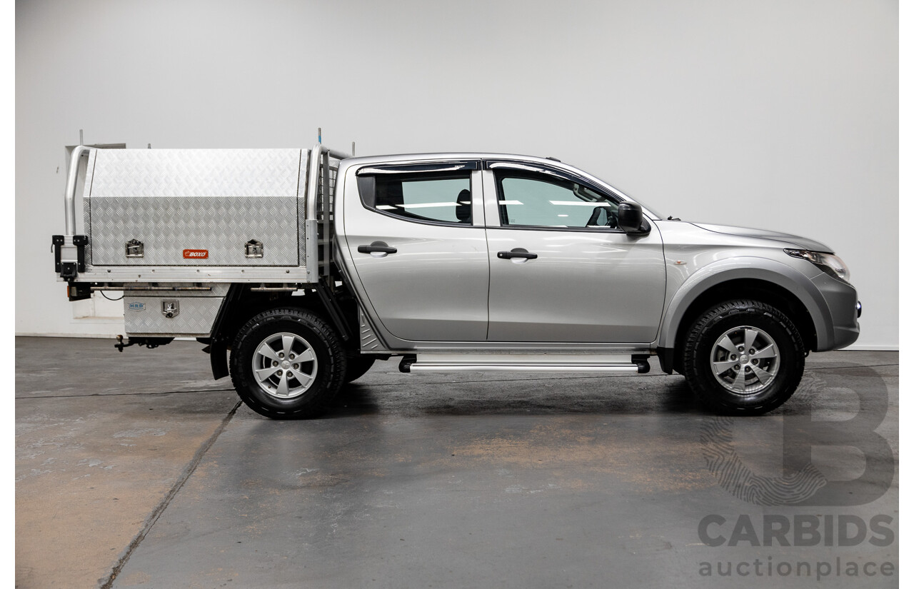 11/2015 Mitsubishi Triton GLX (4x4) MQ MY16 Dual Cab Tray Back Utility Silver Turbo Diesel 2.4L