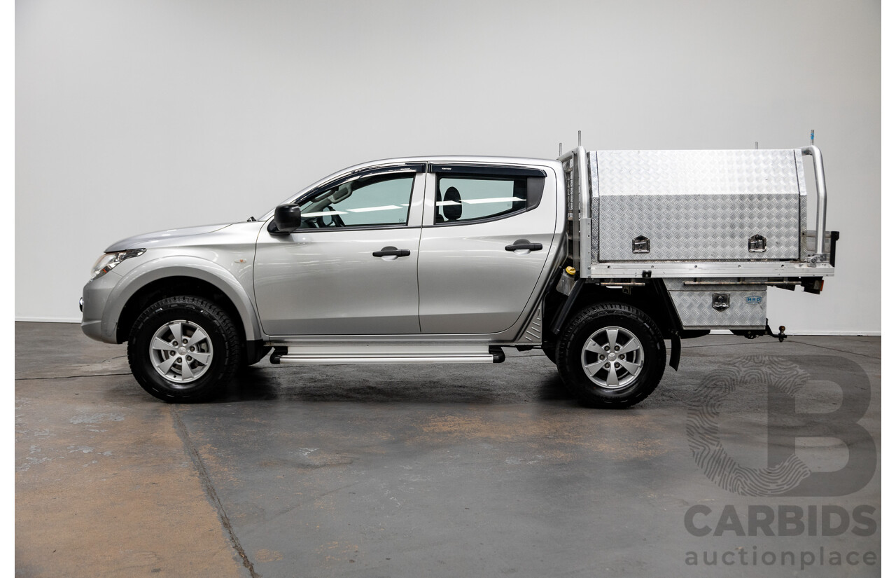 11/2015 Mitsubishi Triton GLX (4x4) MQ MY16 Dual Cab Tray Back Utility Silver Turbo Diesel 2.4L