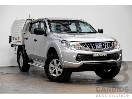 11/2015 Mitsubishi Triton GLX (4x4) MQ MY16 Dual Cab Tray Back Utility Silver Turbo Diesel 2.4L