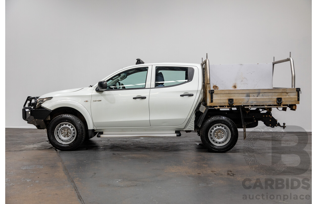 06/2017 Mitsubishi Triton GLX (4x4) 4x4 MQ MY17 Dual Cab Utility White 2.4L